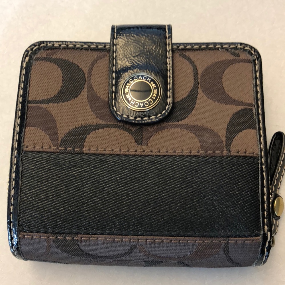 Coach wallet